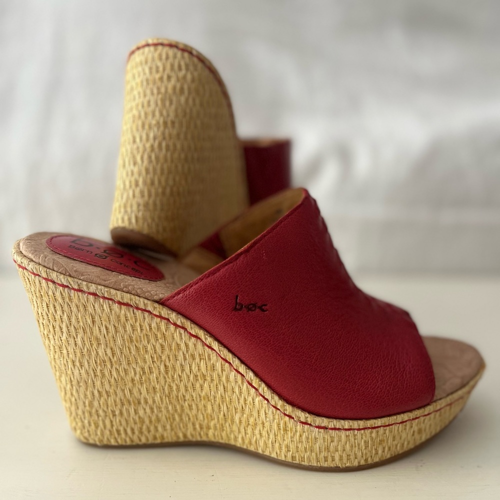 Born BOC Concept Pink Wedge Sandals— Size 9
